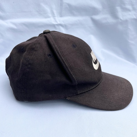 Vintage Nike Embroidered Spellout Logo Swoosh Faded Black Snapback Hat Cap - Picture 5 of 14